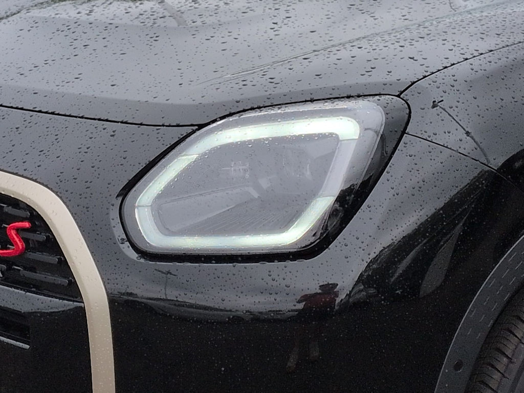 Thumbnail: 2027 MINI Cooper Countryman - 24