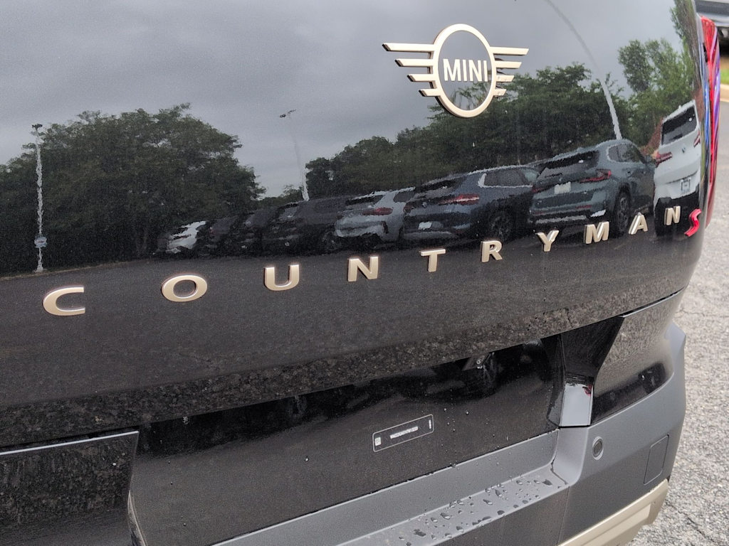 Thumbnail: 2027 MINI Cooper Countryman - 7