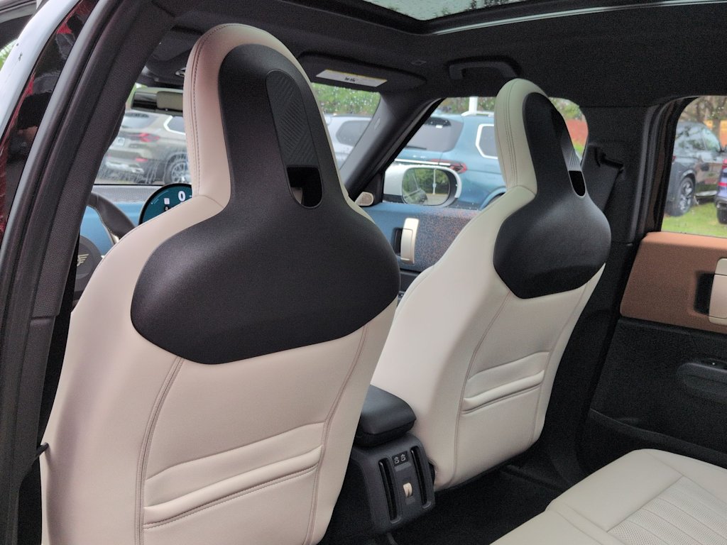 Thumbnail: 2027 MINI Cooper Countryman - 13