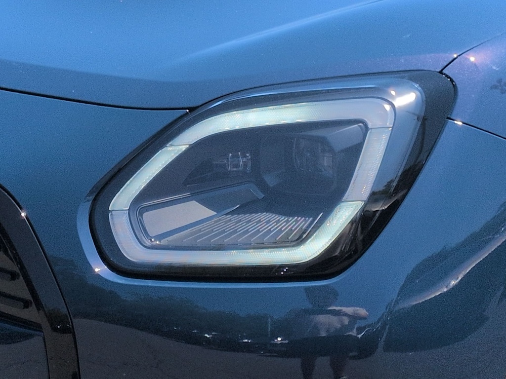 Thumbnail: 2027 MINI Cooper Countryman - 23