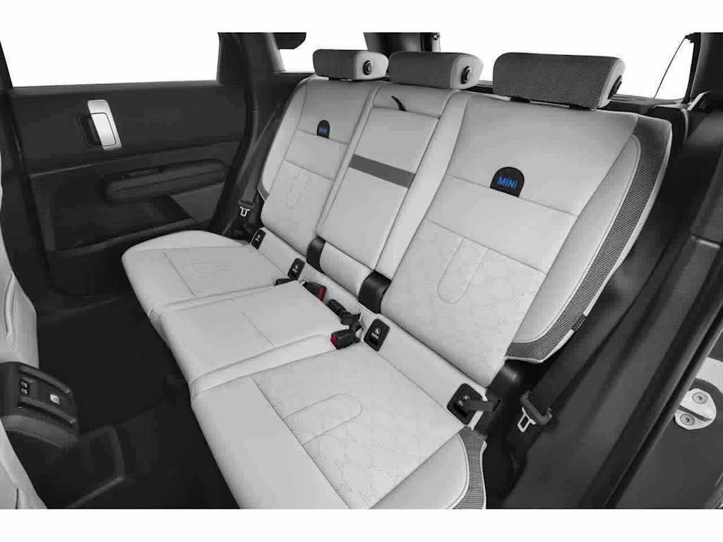Thumbnail: 2027 MINI Cooper Countryman - 7