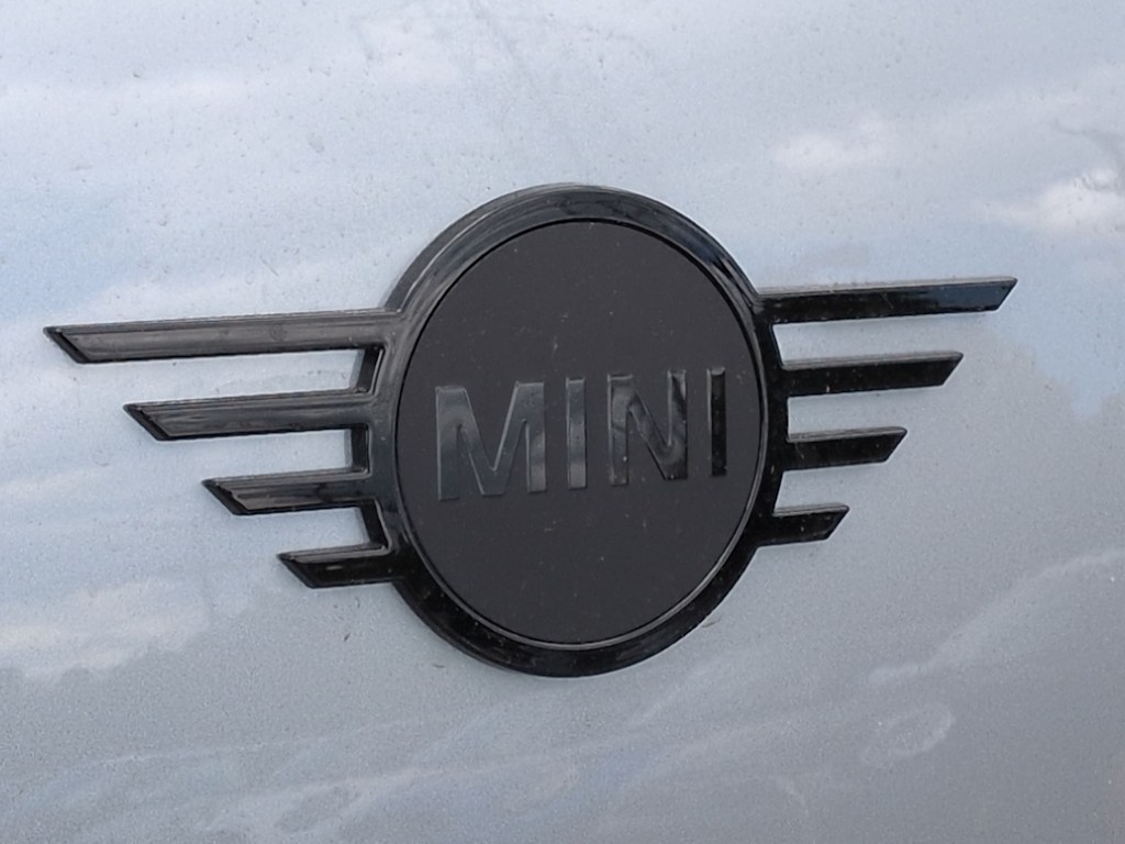 Thumbnail: 2027 MINI Cooper Countryman - 24