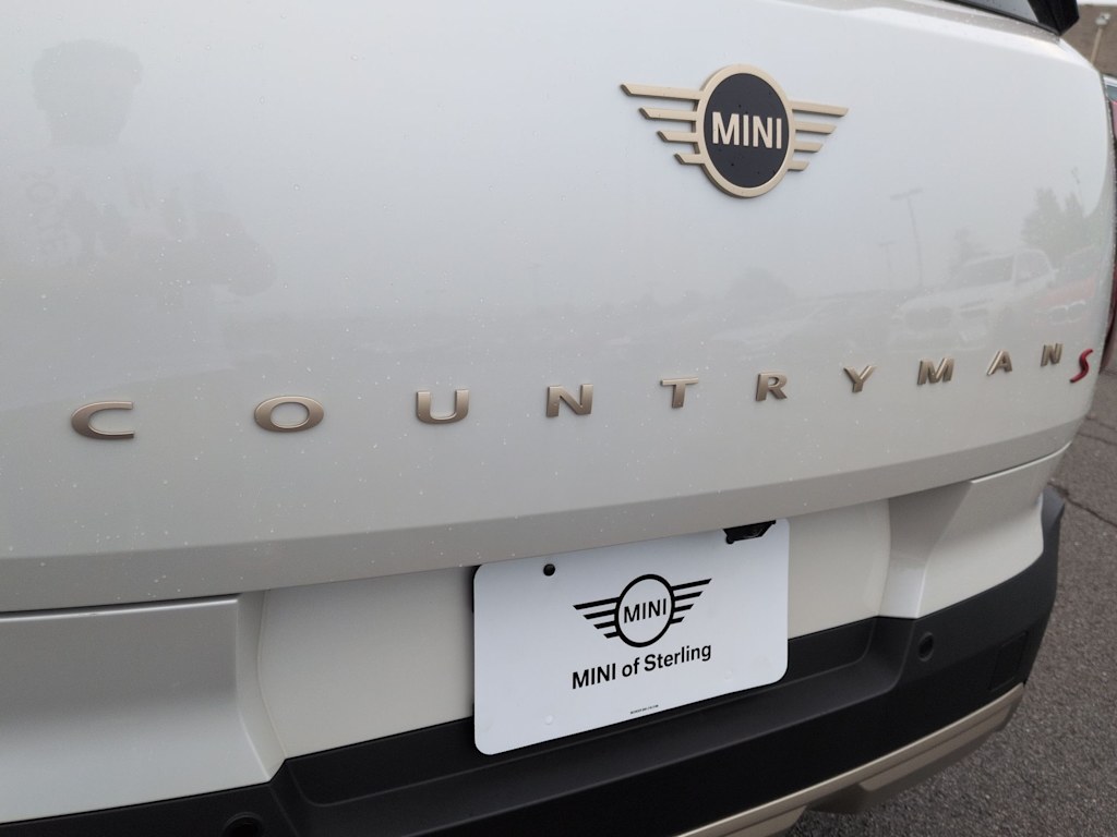 Thumbnail: 2027 MINI Cooper Countryman - 24