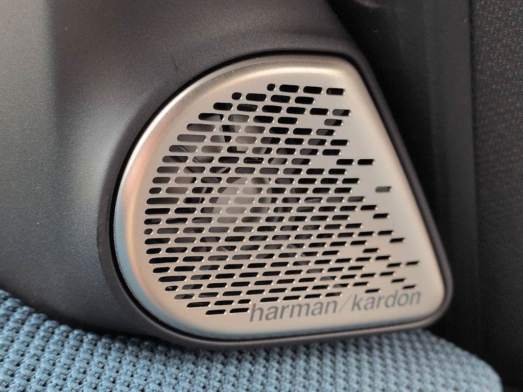 Thumbnail: 2027 MINI Cooper Countryman - 16