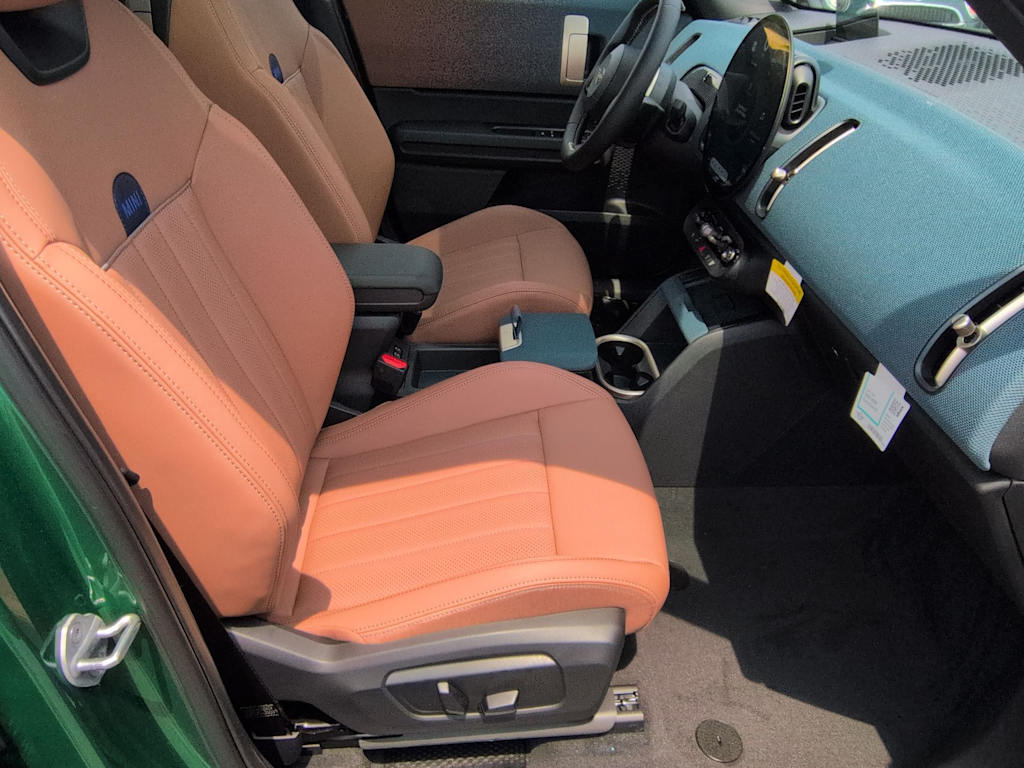 Thumbnail: 2027 MINI Cooper Countryman - 12