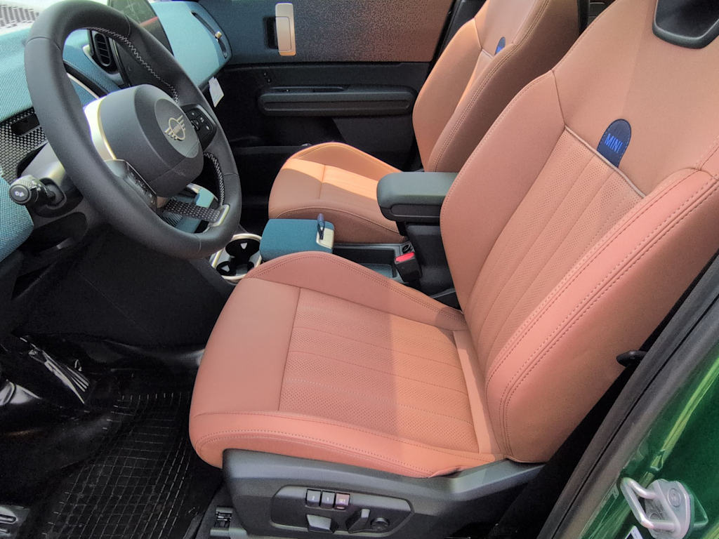 Thumbnail: 2027 MINI Cooper Countryman - 11