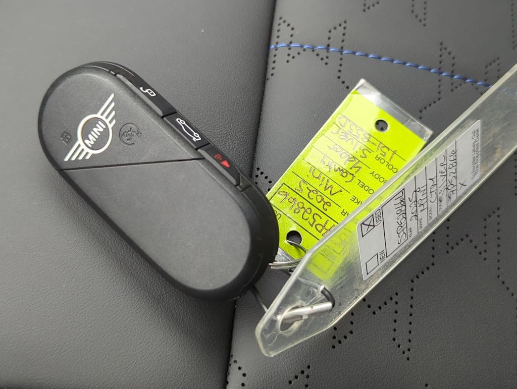 Thumbnail: 2025 MINI Cooper Countryman - 34