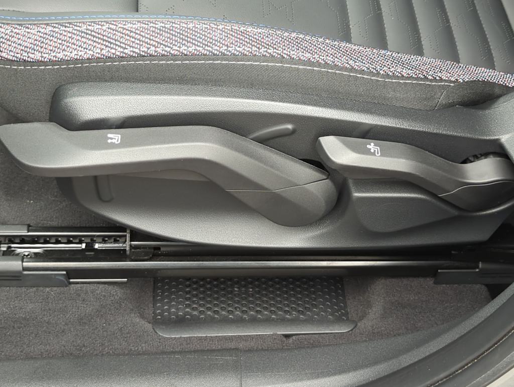 Thumbnail: 2025 MINI Cooper Countryman - 22