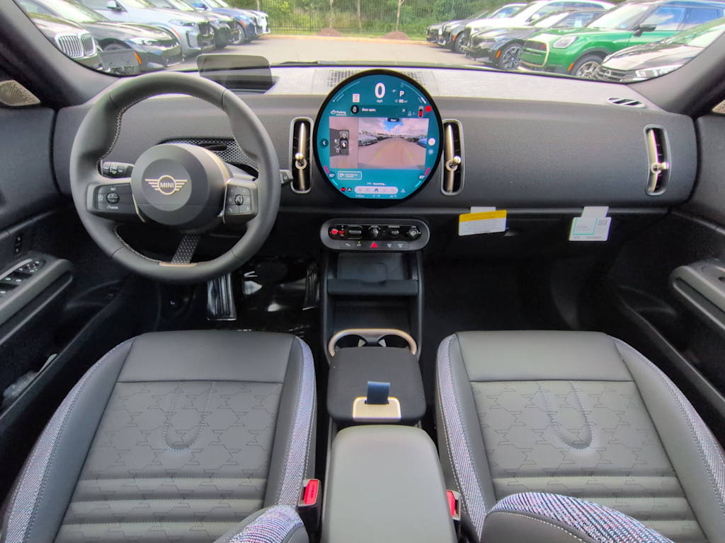 Thumbnail: 2027 MINI Cooper Countryman - 10
