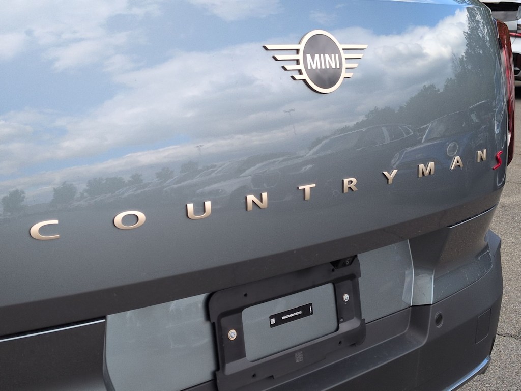 Thumbnail: 2027 MINI Cooper Countryman - 24