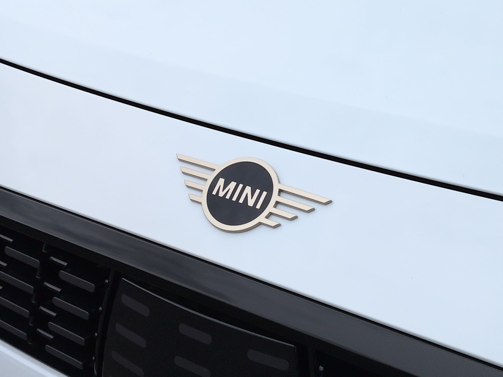 Thumbnail: 2027 MINI Cooper Countryman - 7