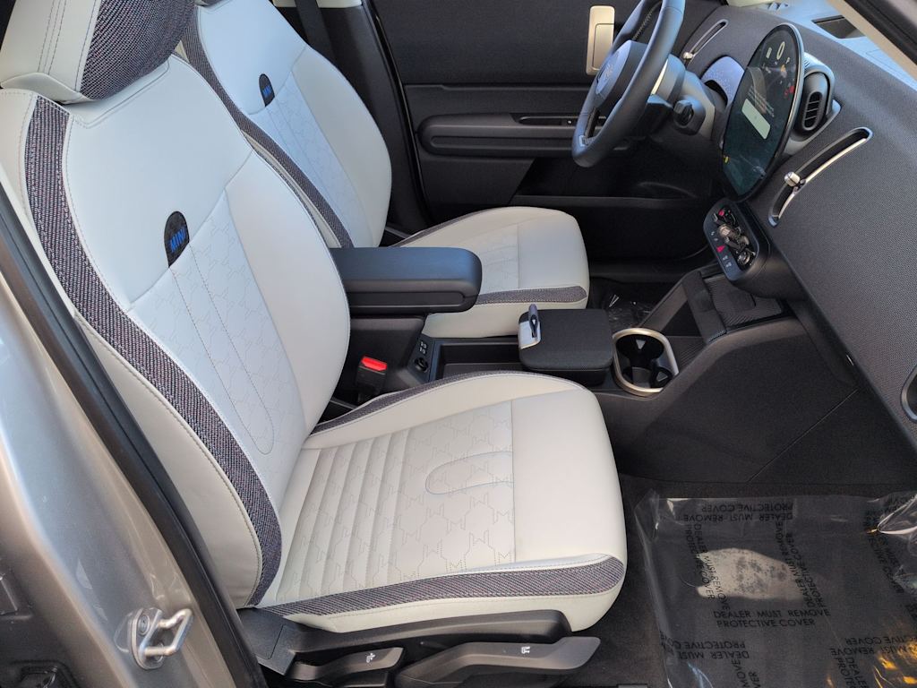 Thumbnail: 2025 MINI Cooper Countryman - 12