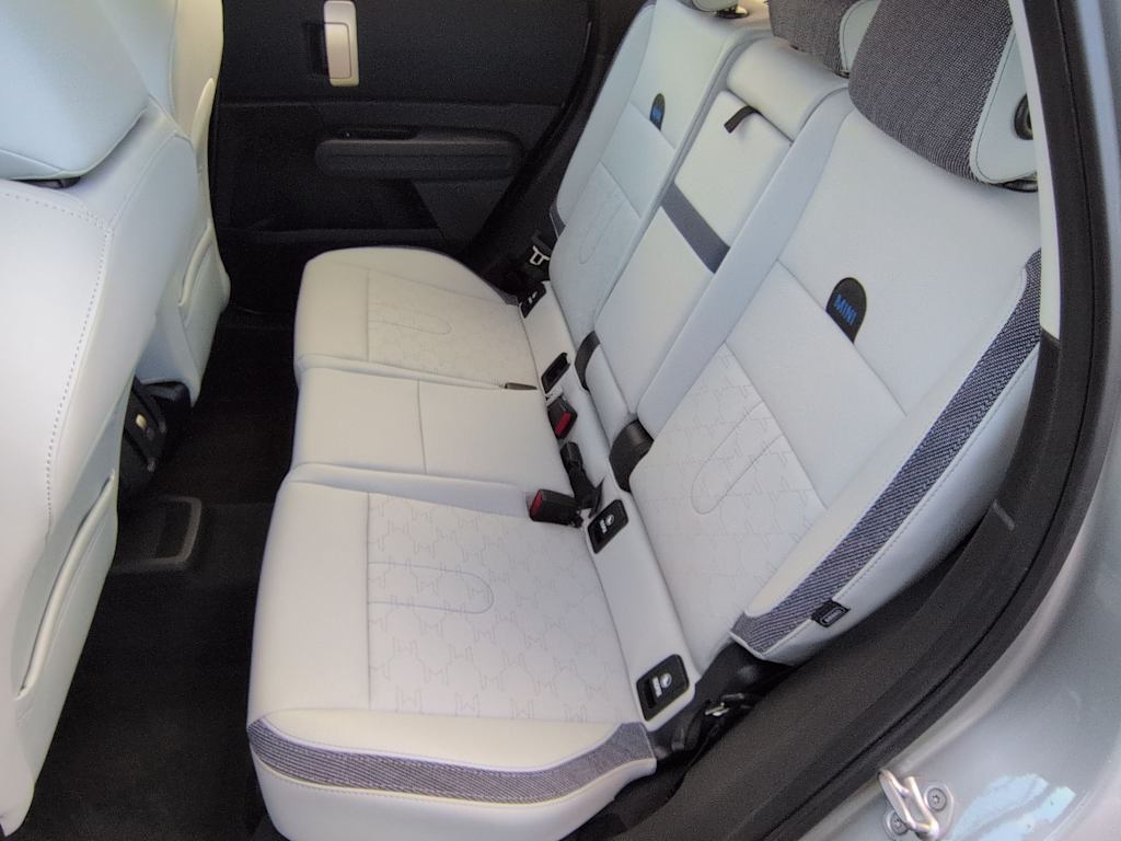 Thumbnail: 2025 MINI Cooper Countryman - 27