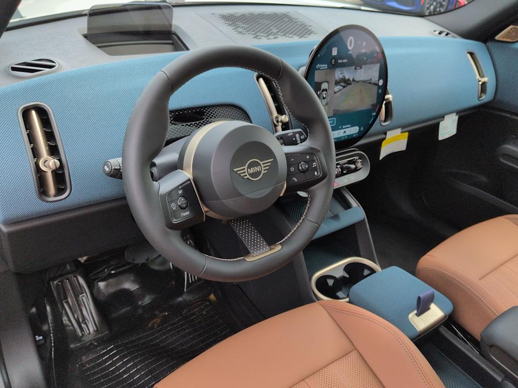 Thumbnail: 2027 MINI Cooper Countryman - 2