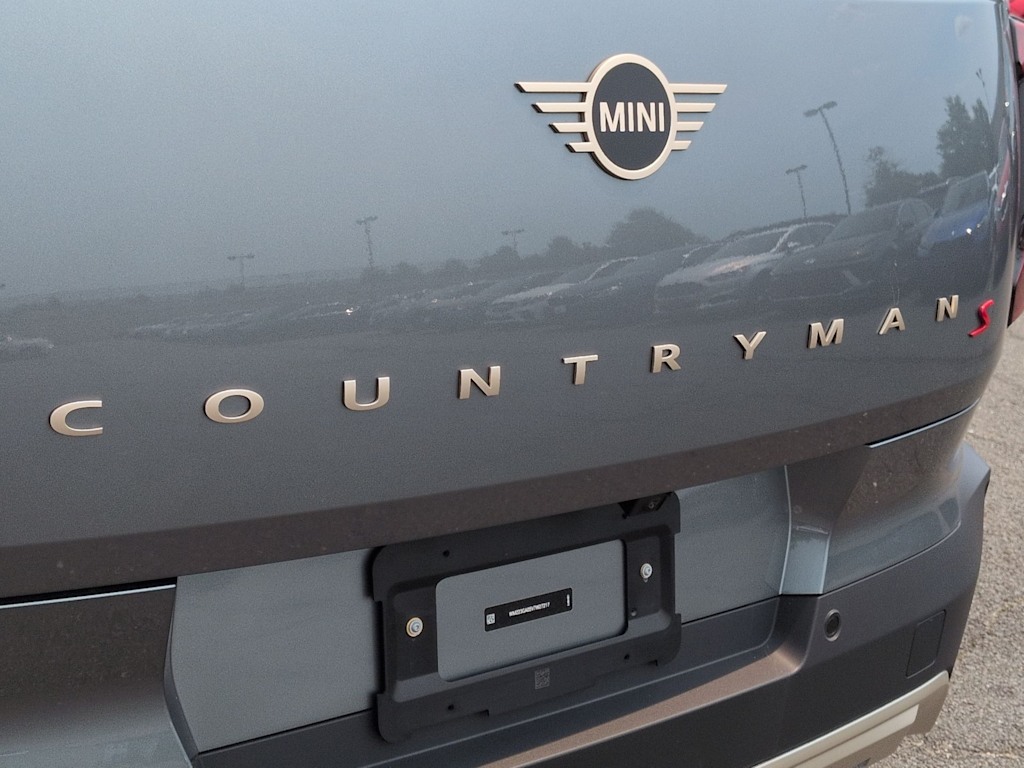 Thumbnail: 2027 MINI Cooper Countryman - 25