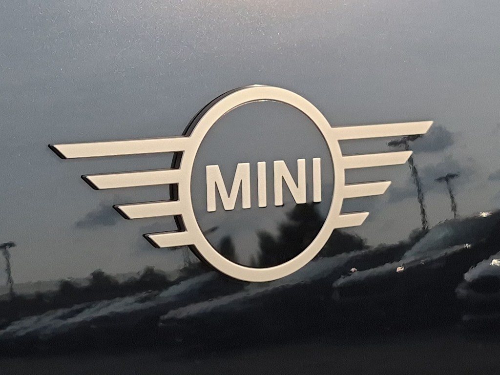 Thumbnail: 2027 MINI Cooper Countryman - 7
