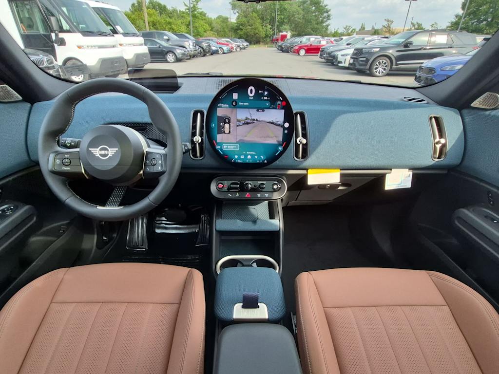 Thumbnail: 2027 MINI Cooper Countryman - 10