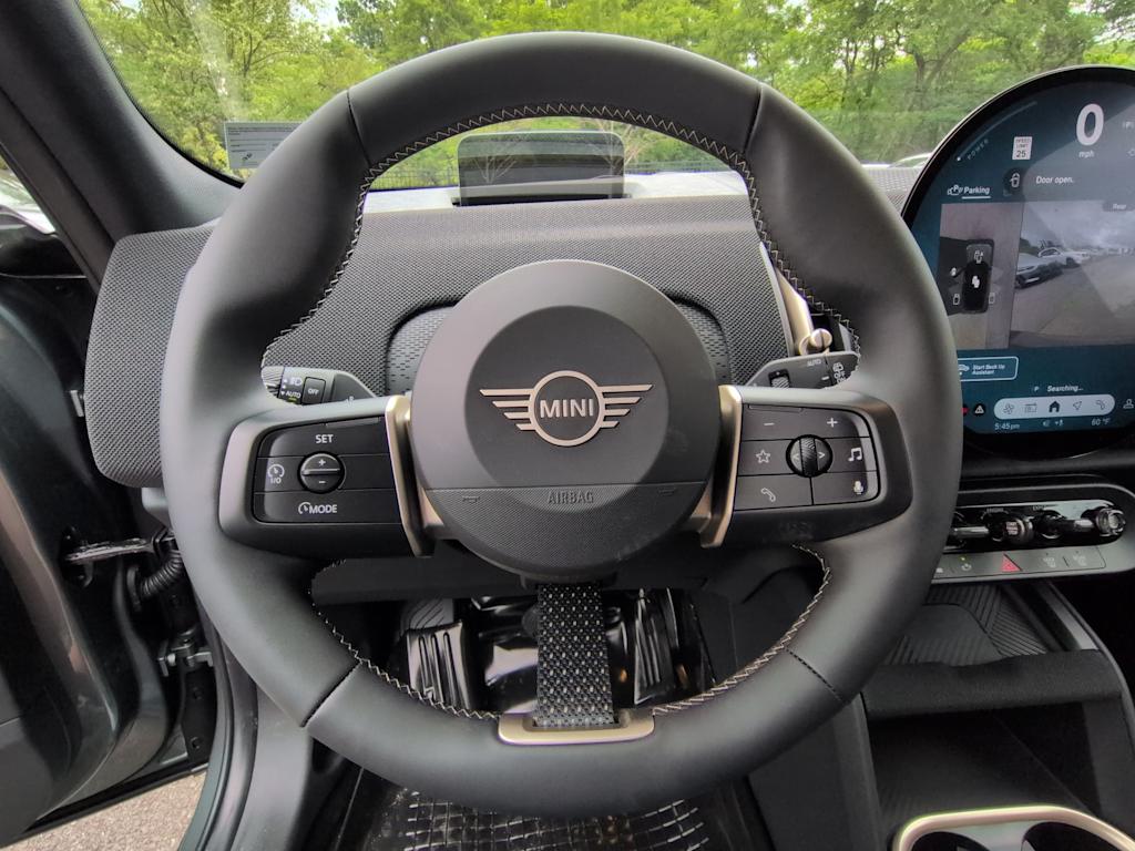Thumbnail: 2027 MINI Cooper Countryman - 14