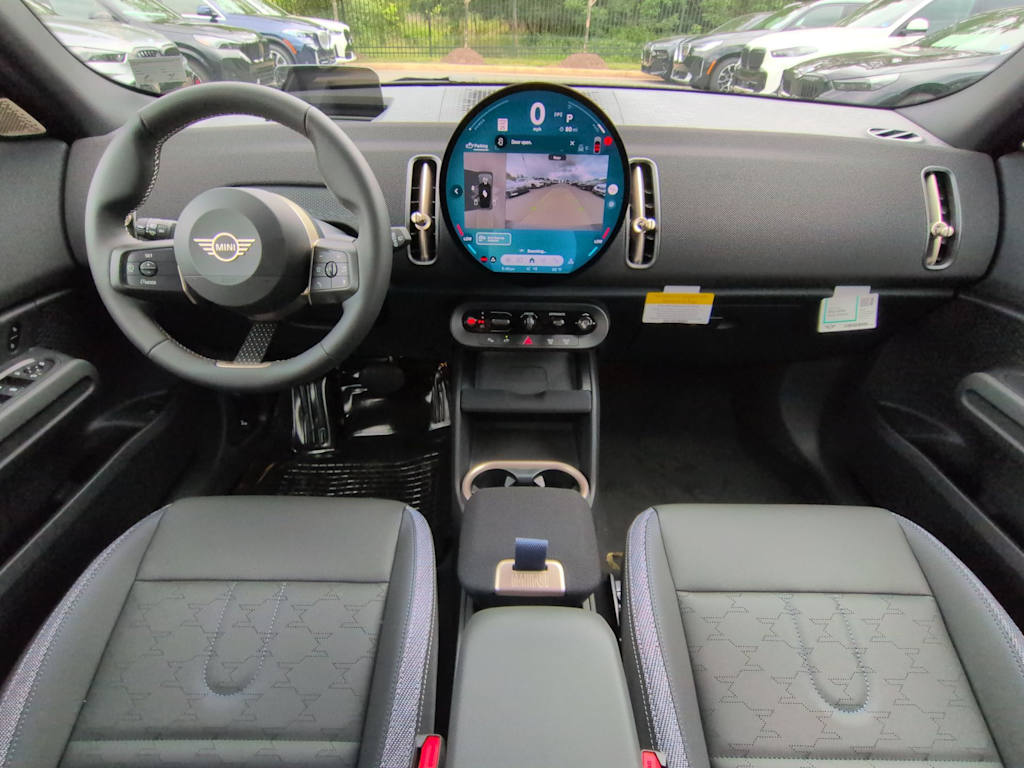 Thumbnail: 2027 MINI Cooper Countryman - 10