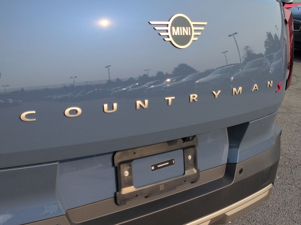 Thumbnail: 2027 MINI Cooper Countryman - 25