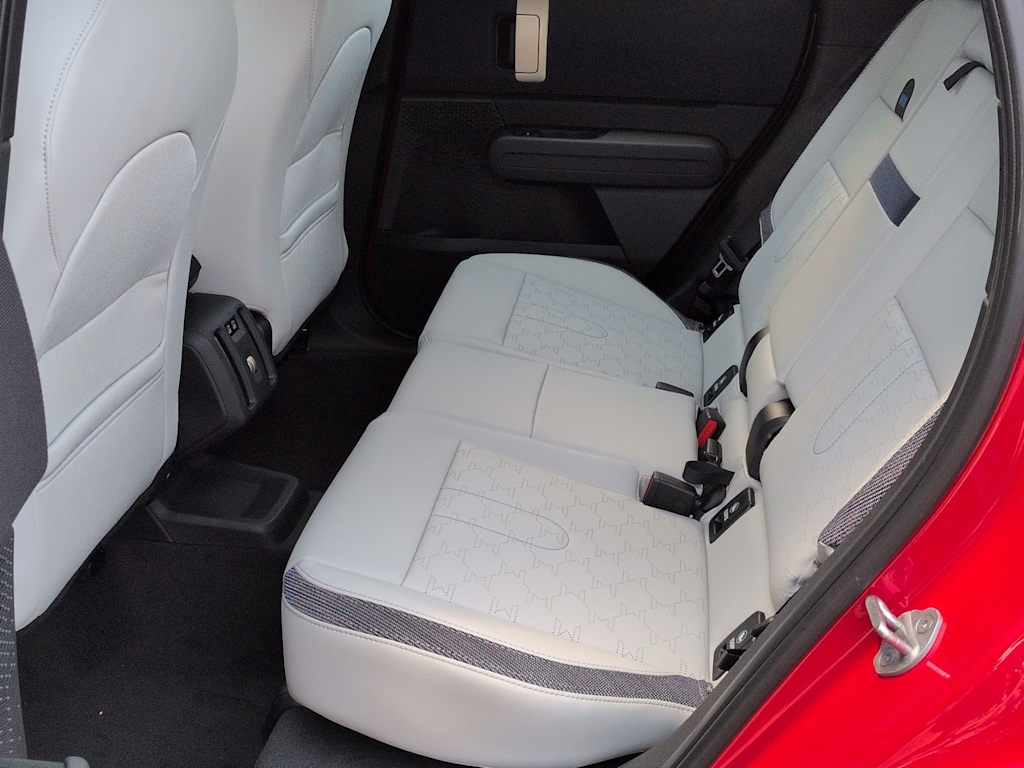 Thumbnail: 2027 MINI Cooper Countryman - 26