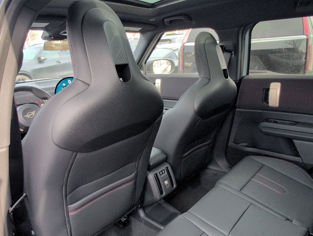 Thumbnail: 2026 MINI Cooper Countryman - 13