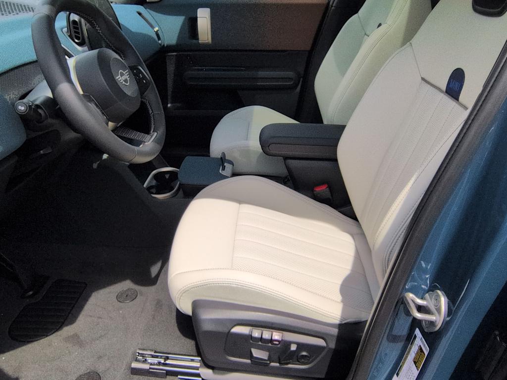 Thumbnail: 2027 MINI Cooper Countryman - 11