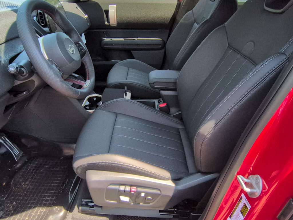 Thumbnail: 2027 MINI Cooper Countryman - 11