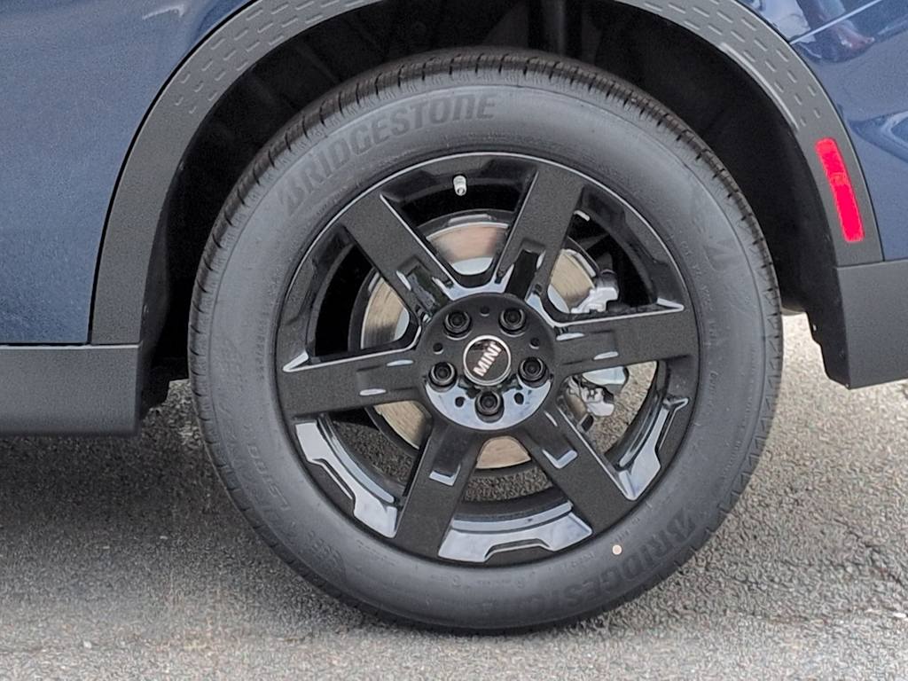 Thumbnail: 2027 MINI Cooper Countryman - 8