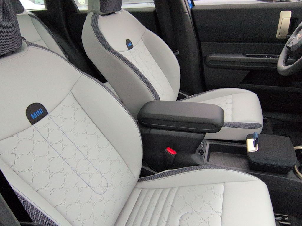 Thumbnail: 2026 MINI Cooper Countryman - 29