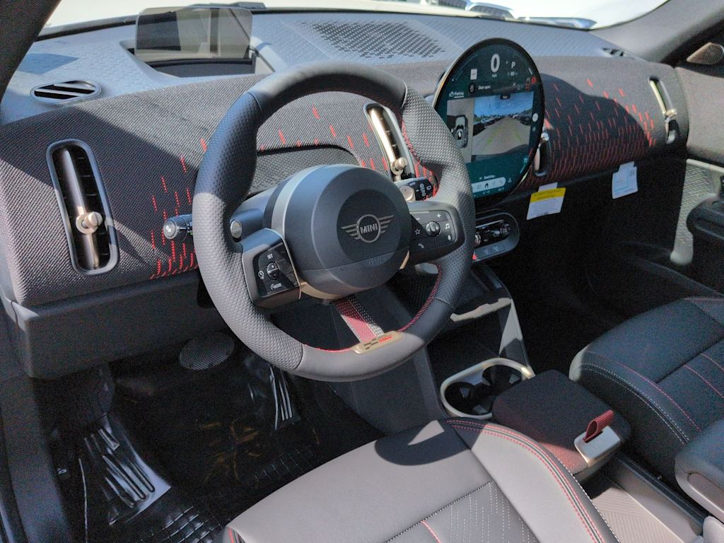 Thumbnail: 2027 MINI Cooper Countryman - 2
