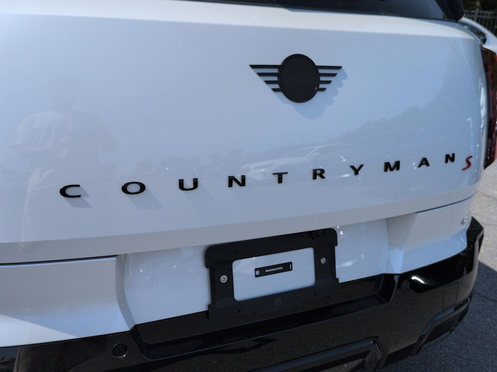 Thumbnail: 2027 MINI Cooper Countryman - 7
