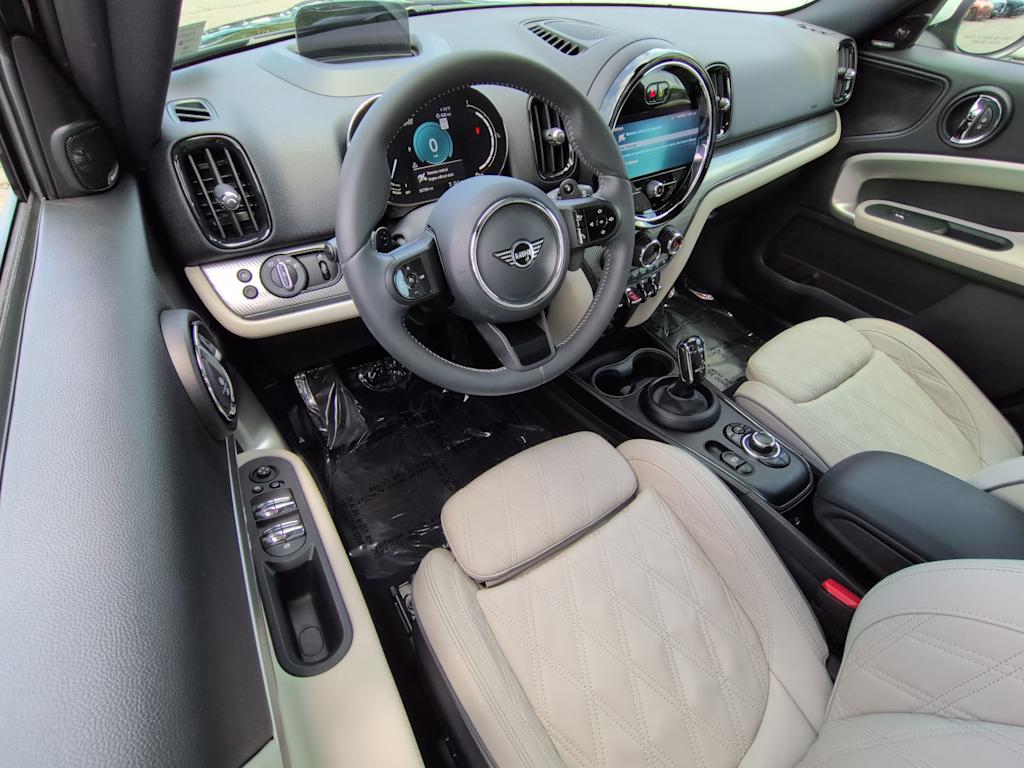 Thumbnail: 2023 MINI Cooper Countryman - 2