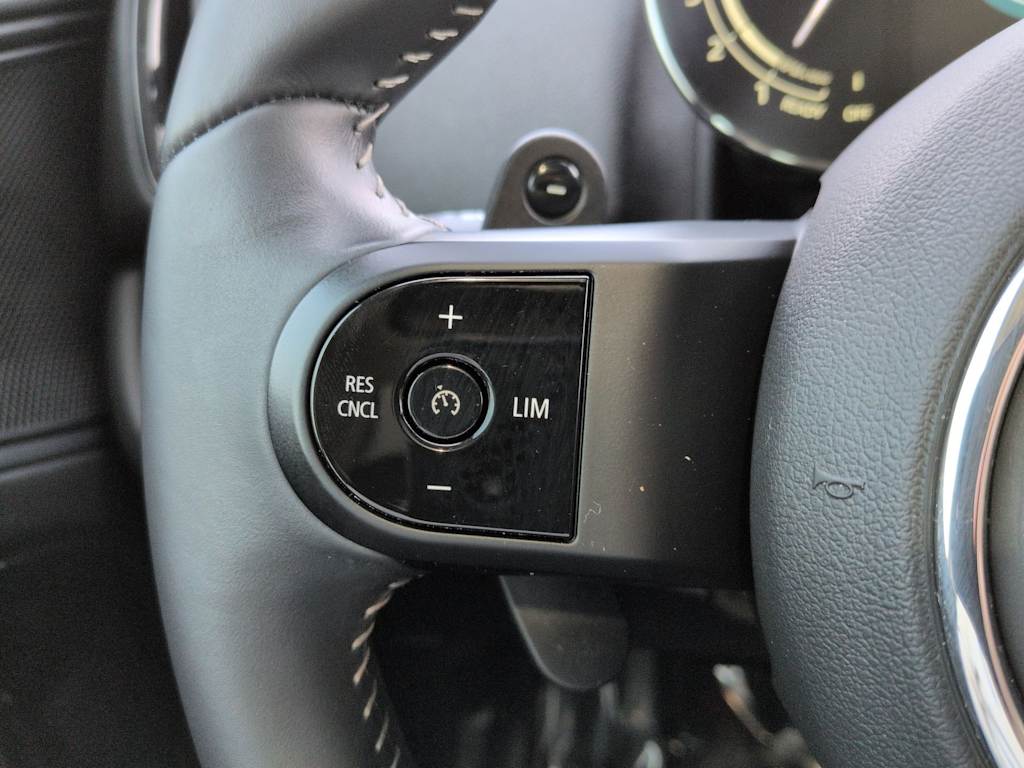 Thumbnail: 2024 MINI Cooper Countryman - 31