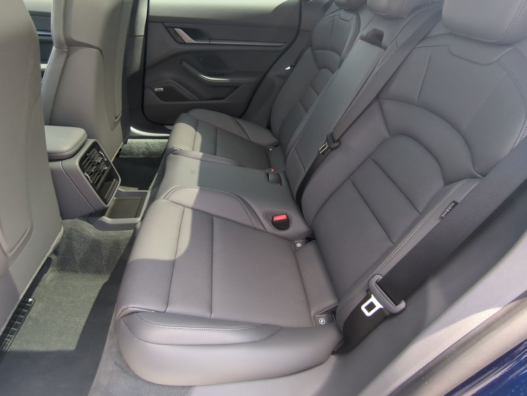 Thumbnail: 2025 Porsche Taycan - 11