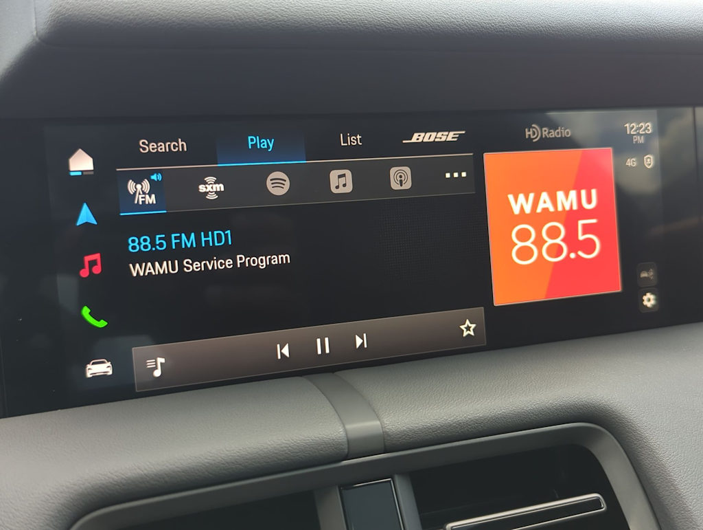 Thumbnail: 2025 Porsche Taycan - 35