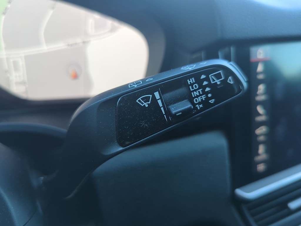 Thumbnail: 2019 Porsche Cayenne - 32