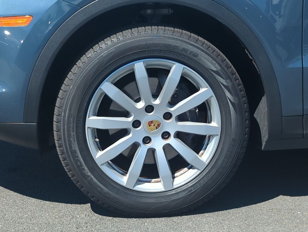 Thumbnail: 2019 Porsche Cayenne - 8