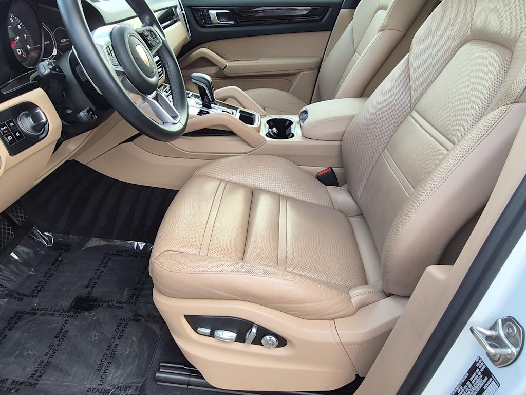 Thumbnail: 2019 Porsche Cayenne - 11
