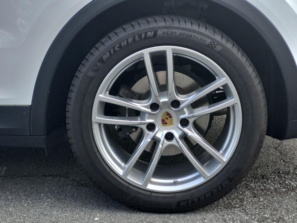 Thumbnail: 2019 Porsche Cayenne - 8