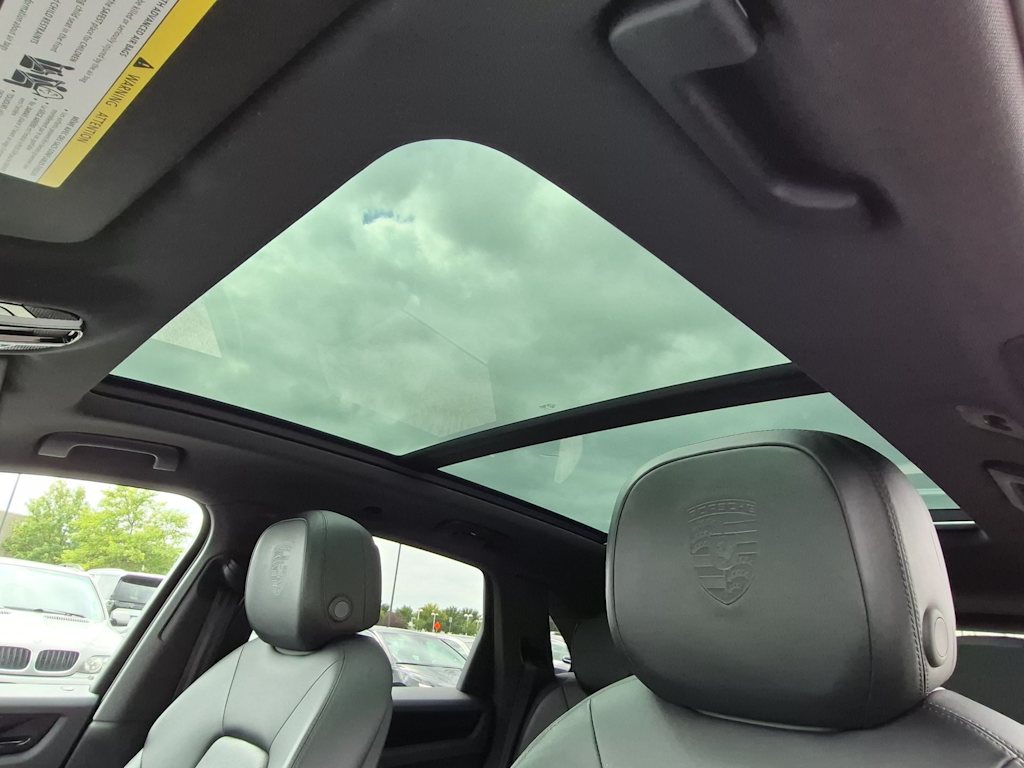 Thumbnail: 2019 Porsche Cayenne - 28
