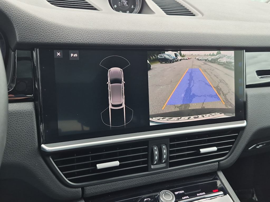 Thumbnail: 2019 Porsche Cayenne - 36