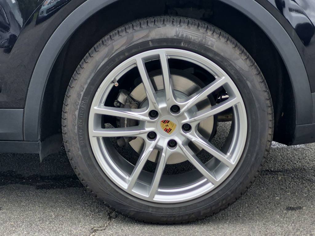 Thumbnail: 2019 Porsche Cayenne - 8