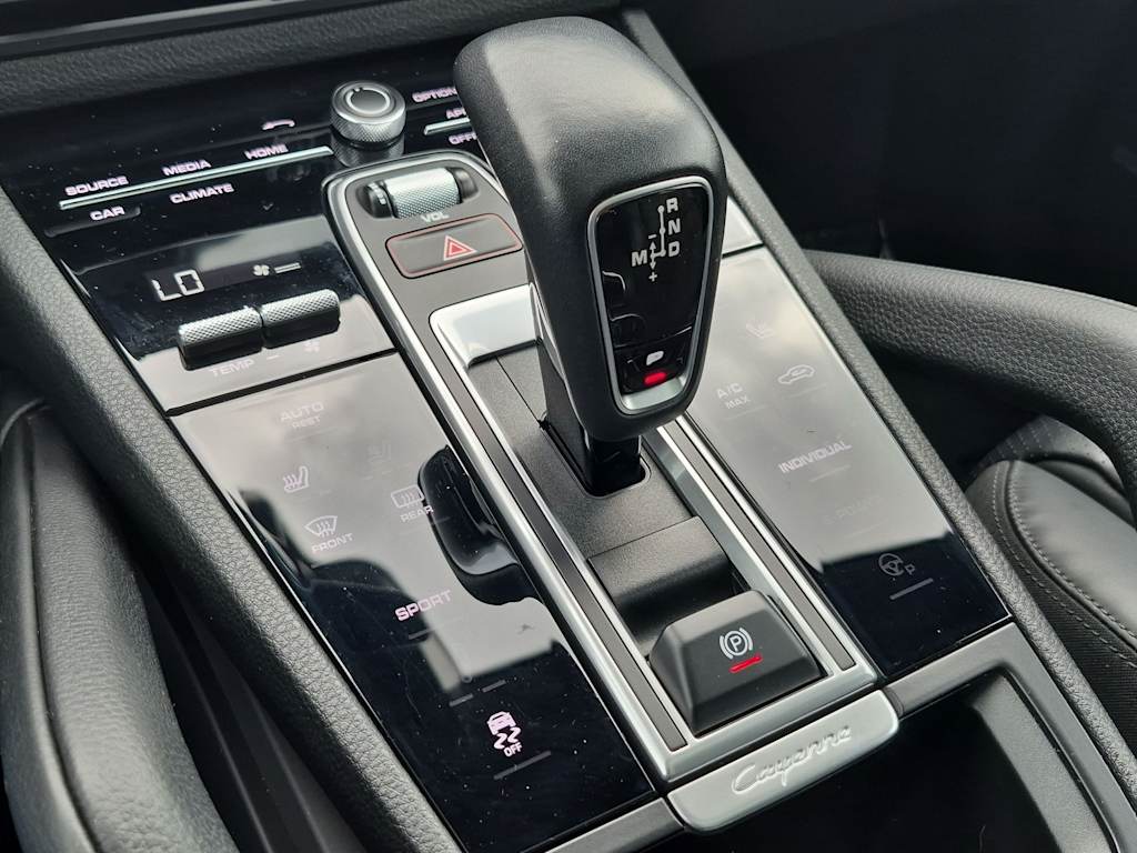 Thumbnail: 2019 Porsche Cayenne - 39
