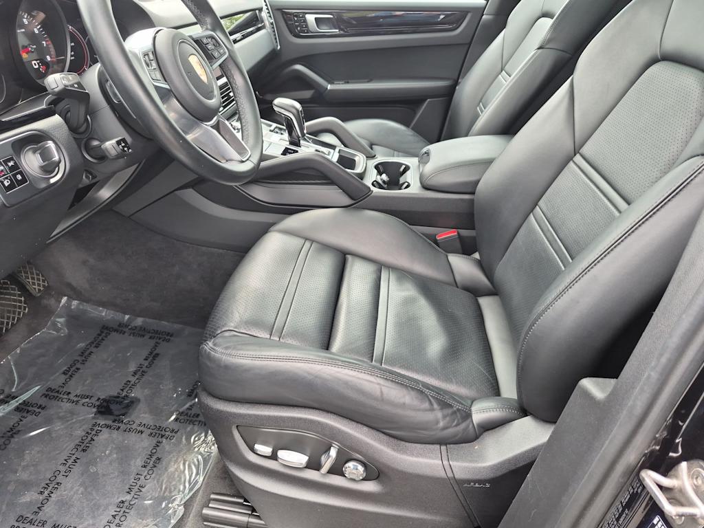 Thumbnail: 2019 Porsche Cayenne - 11