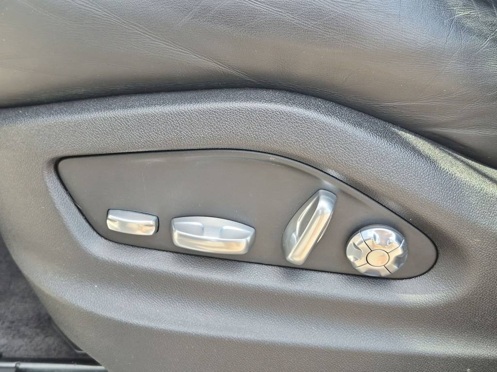 Thumbnail: 2021 Porsche Cayenne - 27