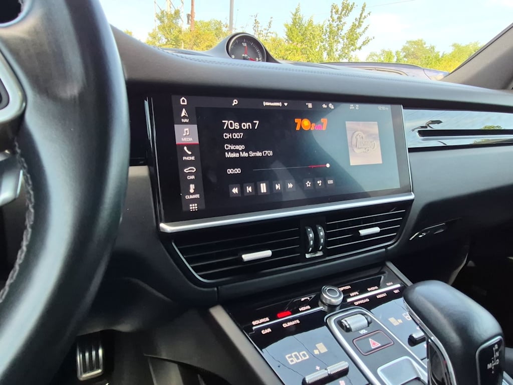 Thumbnail: 2021 Porsche Cayenne - 14