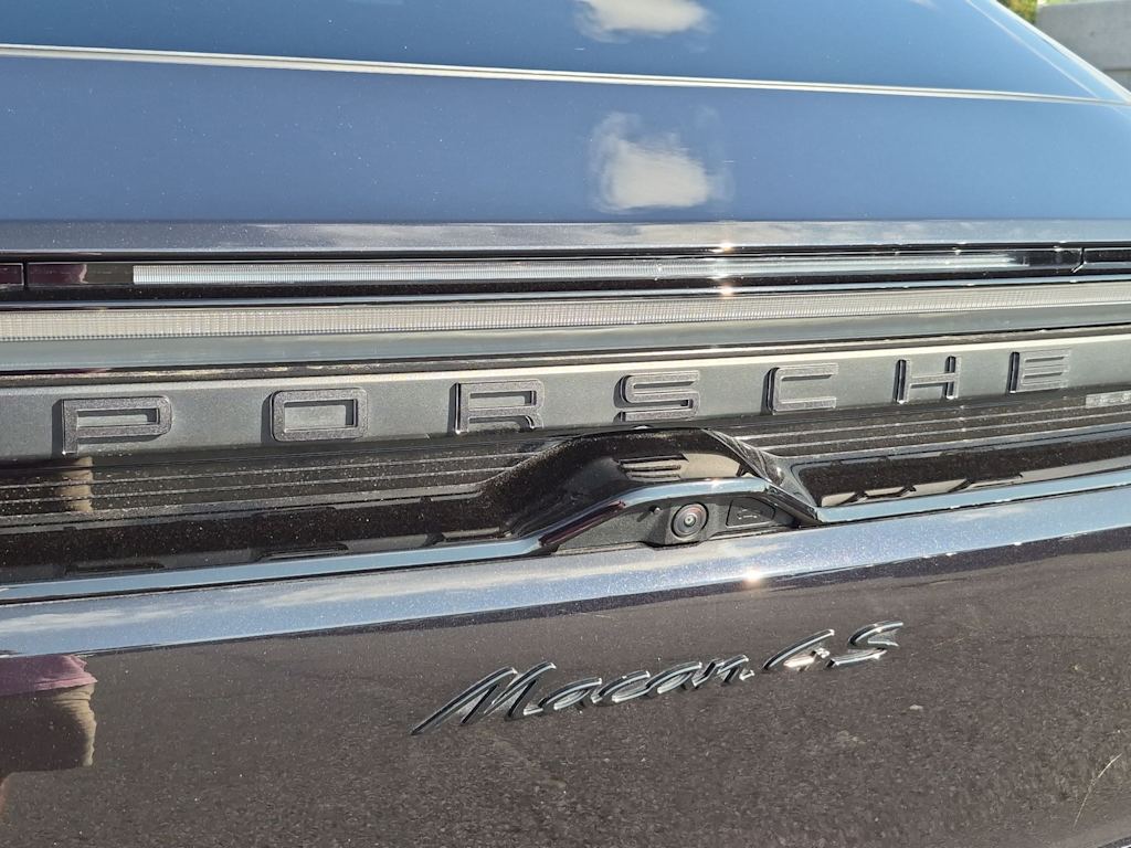 Thumbnail: 2025 Porsche Macan - 6
