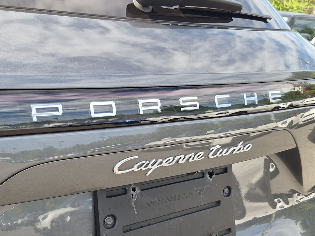 Thumbnail: 2019 Porsche Cayenne - 26