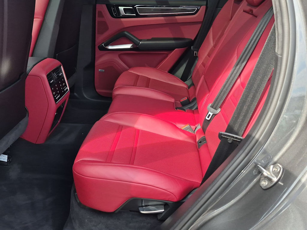 Thumbnail: 2019 Porsche Cayenne - 13